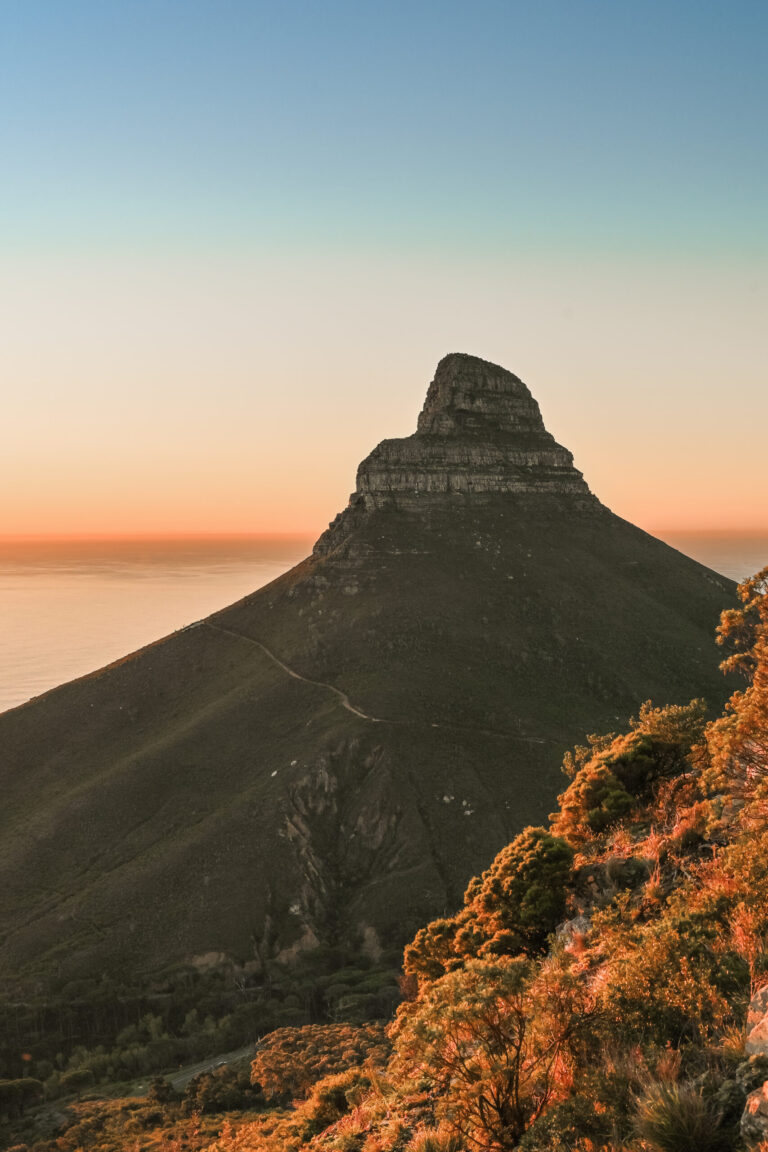 Lion's Head hike at sunrise